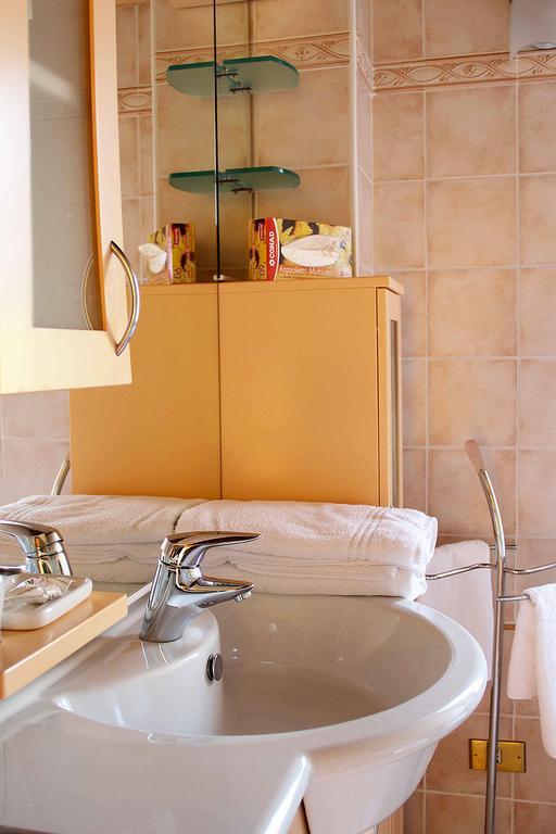 Da Rosa Bed And Breakfast Neviglie Rom bilde